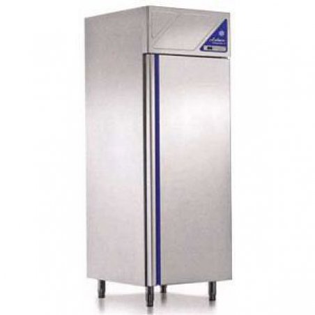 Шафа холодильна CC700TN