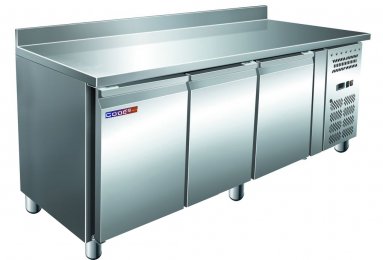 Стіл холодильний з бортом GN3200TN COOLEQ